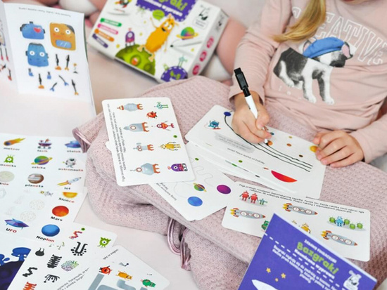 pol_pm_Kapitan-Nauka-Bazgraki-Kosmiczna-wyprawa-zabawy-edukacyjne-KS0882-20969_3