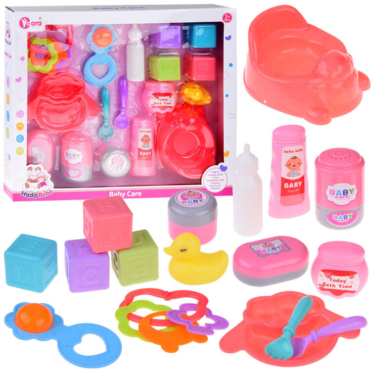 A set of accessories for a baby doll, potty blocks, duck ZA4800