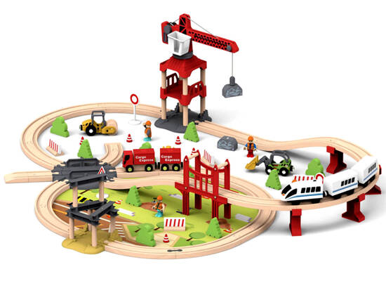  73 / 5 000 Wooden train for children, crane, Thomas the Friends station, set ZA4830