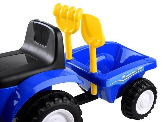 A TRACTOR ride-on trailer with a light sound ZA3691