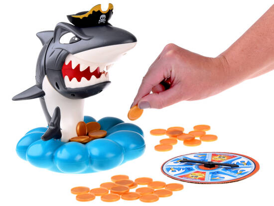 A fun arcade game with a dangerous captain shark - pirate guarding the coins GR0603