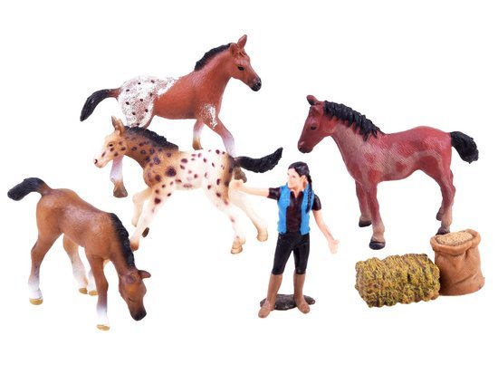 A set of figures at the horse stud farm ZA2993