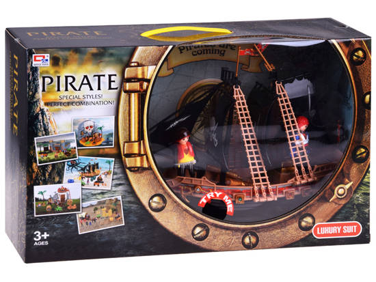 A set of pirate ship figures cannon sound ZA4365