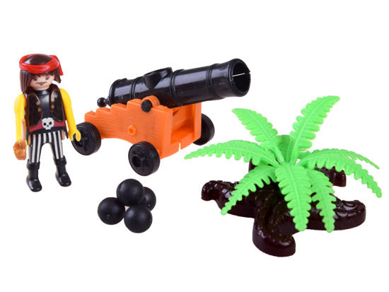 A set of pirate ship figures cannon sound ZA4365