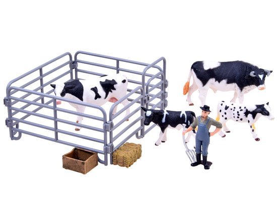 Animals farm Cow a set of figures ZA2606