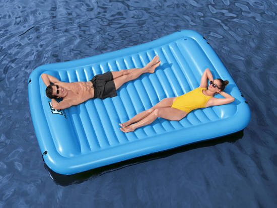 Bestway 4-person island  inflatable floating mattress 43542