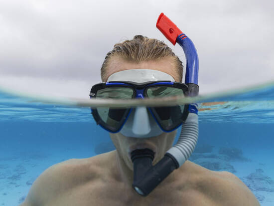 Bestway Snorkeling Set Mask with Snorkel for Swimming 14+ 24053