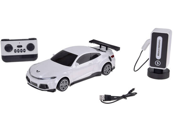 Car + charging station Electric car colored lights RC0687