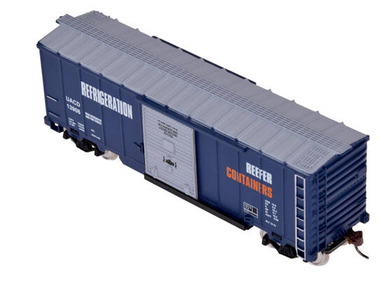 Freight wagon for railway model sliding doors H0 1:87 RC0645