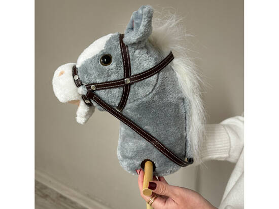 Interactive Horse on a Stick Galloping and Neighing Sound + Moving Muzzle ZA5442