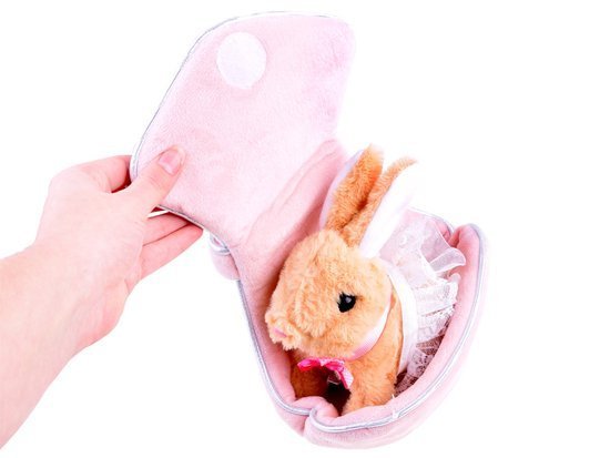 Interactive Rabbit + accessories bag ZA3554