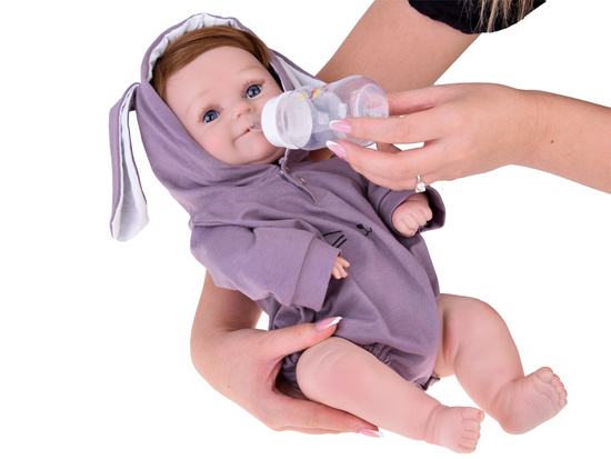 Interactive baby doll, like a living thing, speaks, laughs, records ZA5356