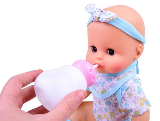 Interactive baby dolls drink pee says ZA2542