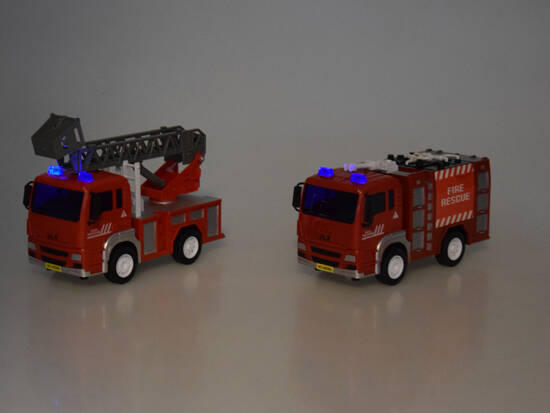 Large set Fire trucks with sound + Fire brigade helmet ZA5146