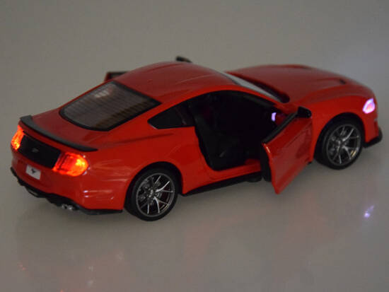 Metal car model 2018 Ford Mustang GT scale 1:34 light sound ZA4616