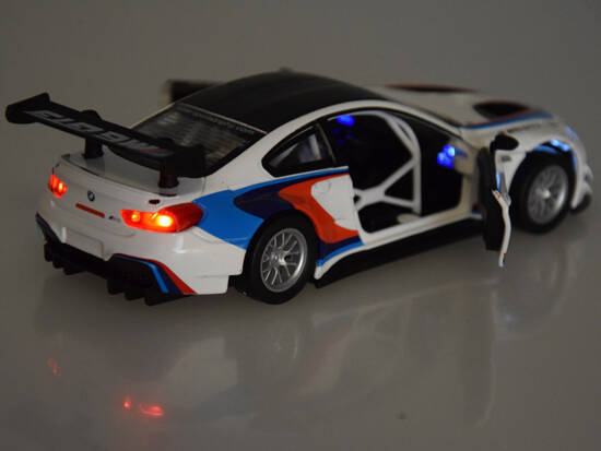 Metal car sports model BMW M6 GT3 scale 1:32 light sound ZA4613