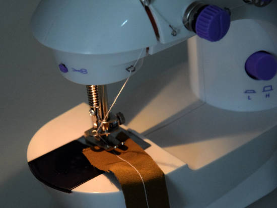 Mini sewing machine foot drive needle ZA4166