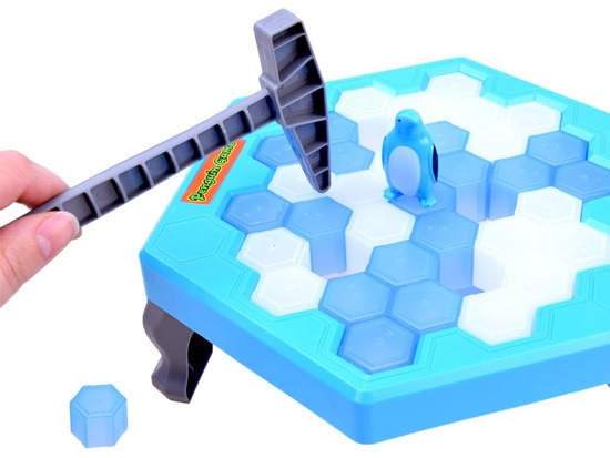 Penguin on the ice rink game Trap - Ice sheet Hit the ice cubes GR0348