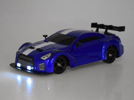 Remote Controlled CAR RC Drift 4x4 with Smoke Effect LED Lighting RC0696