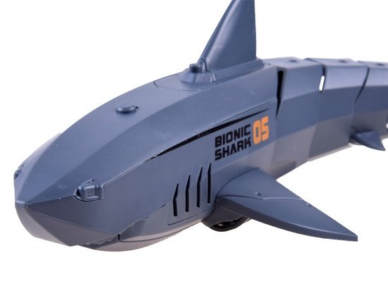 Remote-controlled water shark RC0534
