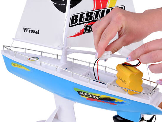 Remotely controlled sailing yacht Sailboat with remote control steering wheel RC0639