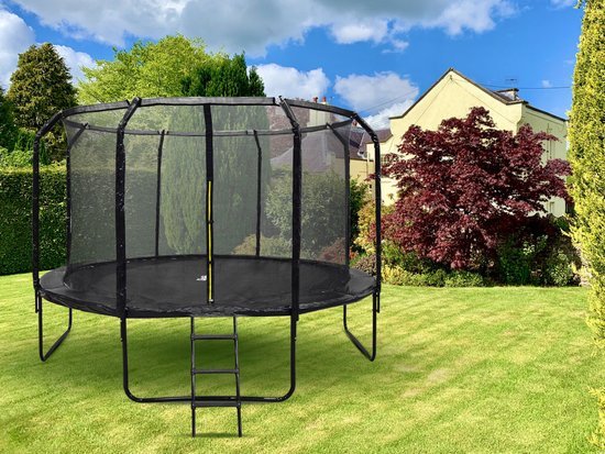 SkyFlyer garden trampoline + 12FT 366cm ladder