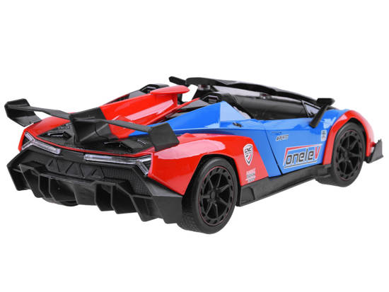 Sports car with opening door + RC0583 remote control