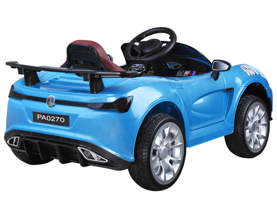 The car is powered by a Convertible battery with the rocking function PA0270