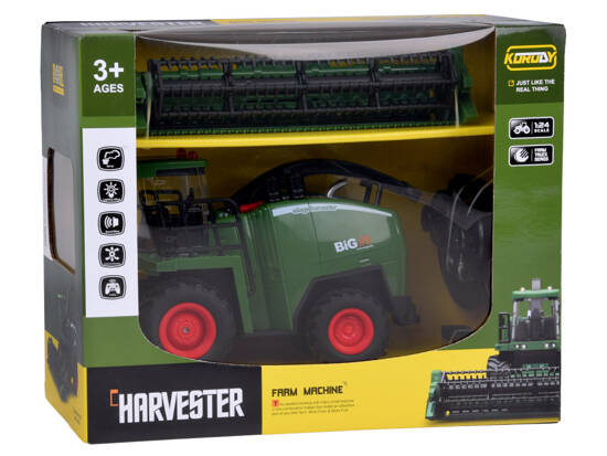 The harvester controlled by the remote control smokes the sound of RC0603