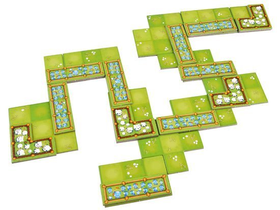 Trefl board Game Neighbors fight for the meadow GR0460