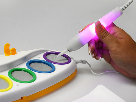 Color Draw LED Magic Water Brush - Light Painting Kit ZA5770