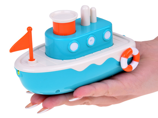 Floating wind-up bath ship. Splashes water ZA5603