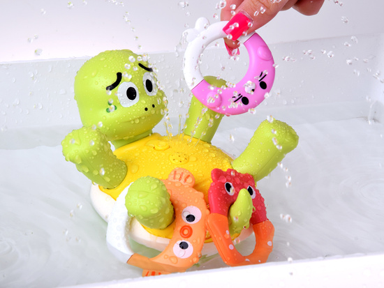 Turtle Interactive Bath Toy Turtle with Water Fountain ZA5819