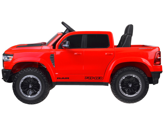 Battery-powered electric car RAM pickup for children 4x4 + remote control PA0322