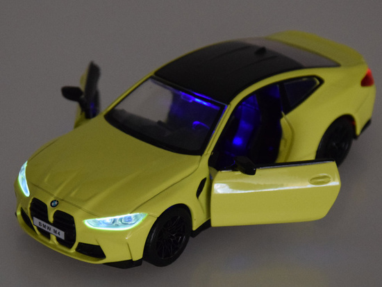 Metal car model BMW M4 scale 1:32 sounds of light ZA4617