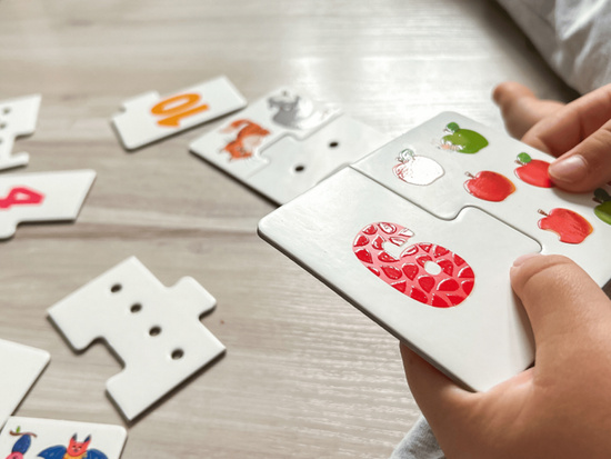 Kapitan Nauka Puzzle sensoryczne Cyferki - dotykam, układam i uczę się ZA6085