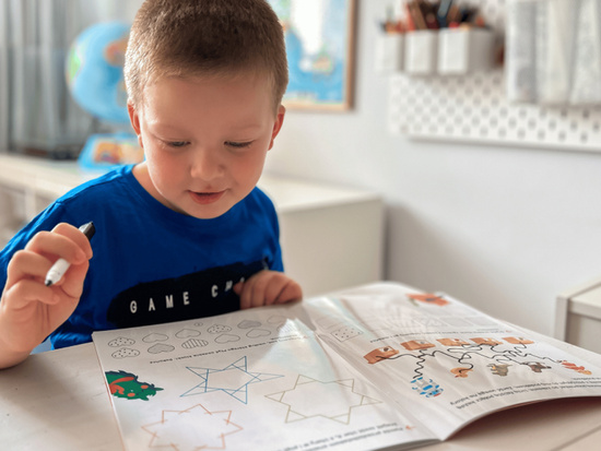 Captain Science Doodles. In Kindergarten KS1199