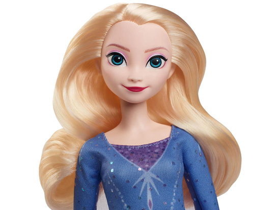 Mattel Disney Frozen Queen Elsa Ice Skating Doll ZA6056