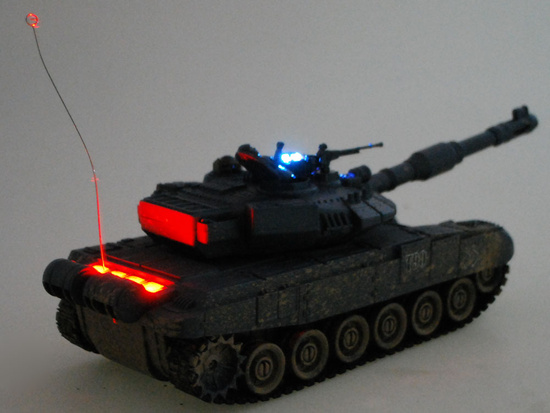 Controlled TANK T90 shoots rides lit RC0373