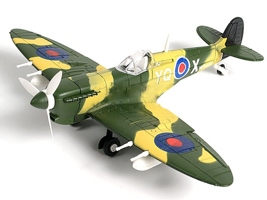 Plastic model for submitting aircraft 1:48 ZA2590