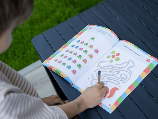 Captain Science Puzzles for 4-Year-Olds KS1213