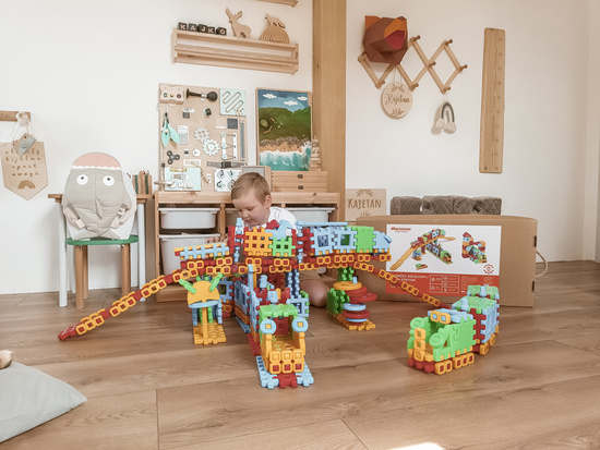 Bricks Train station 433-pieces box ZA4897