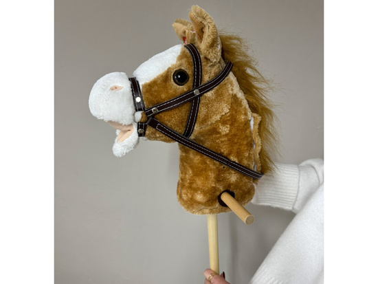 Hobby Horse Horse on a Stick Galloping and Neighing Sound + Moving Muzzle ZA5442