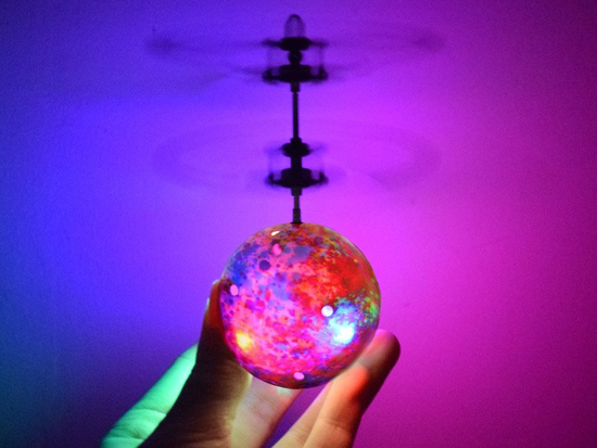 Flying glowing Disco ball controlled by hand ZA2530