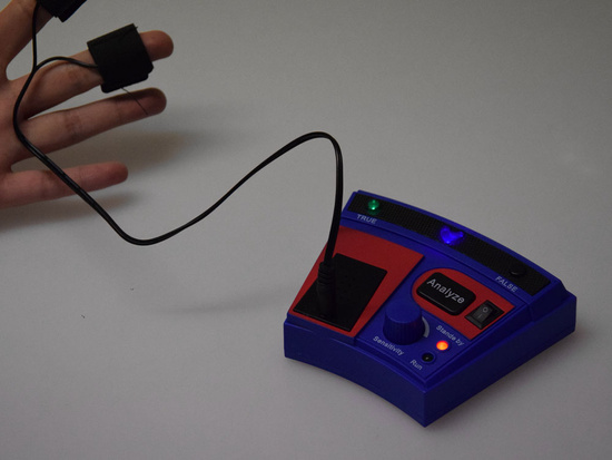 Polygraph lie detector - interactive detective toy ZA5900