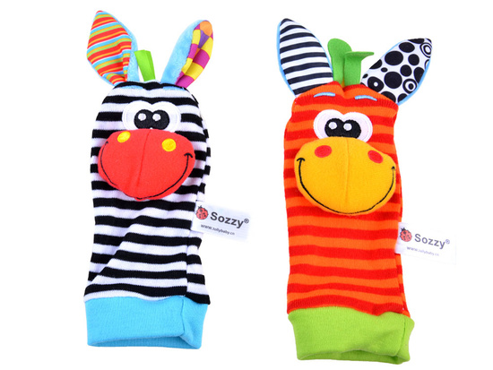 Socks + rattle bands set 4 pcs ZA3304Z