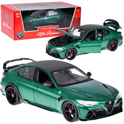 Alfa Romeo Giulia GTAm Quadrifoglio Licensed Green 1:18 Model ZA5991