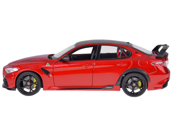 Alfa Romeo Giulia GTAm Quadrifoglio licensed red 1:18 ZA5991 model