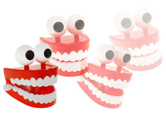 Wind-up Clattering JAW walking teeth big eyes Cheerful toy ZA1162