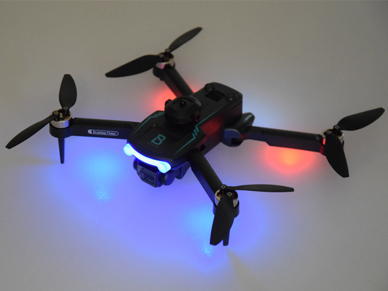 Latający Dron quadcopter Model zdalnie sterowany Składany + Kamera RC0657